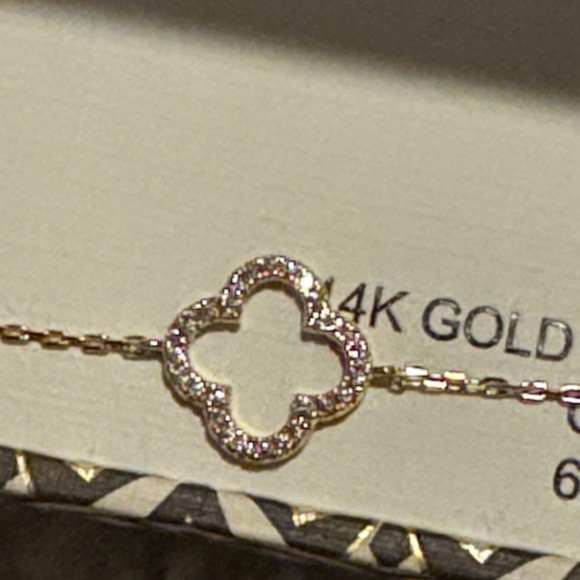 Sterling Silver & 14K Gold Plated Bracelet with Clover shape motifs - Picture 7 of 9